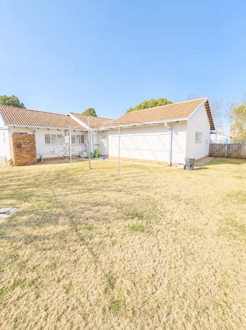 3 Bedroom Property for Sale in Meiringspark North West